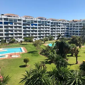 Apartamento Urbanizacion Jardines Del Puerto, Marbella